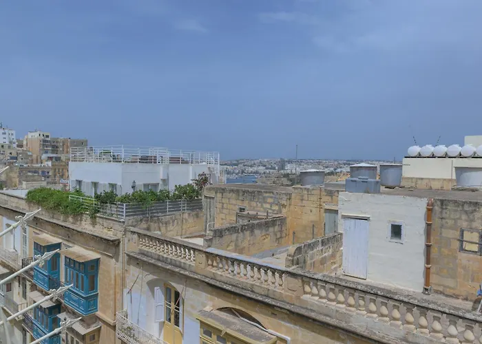 New Valletta City Centre Apartment With Terrace And Views