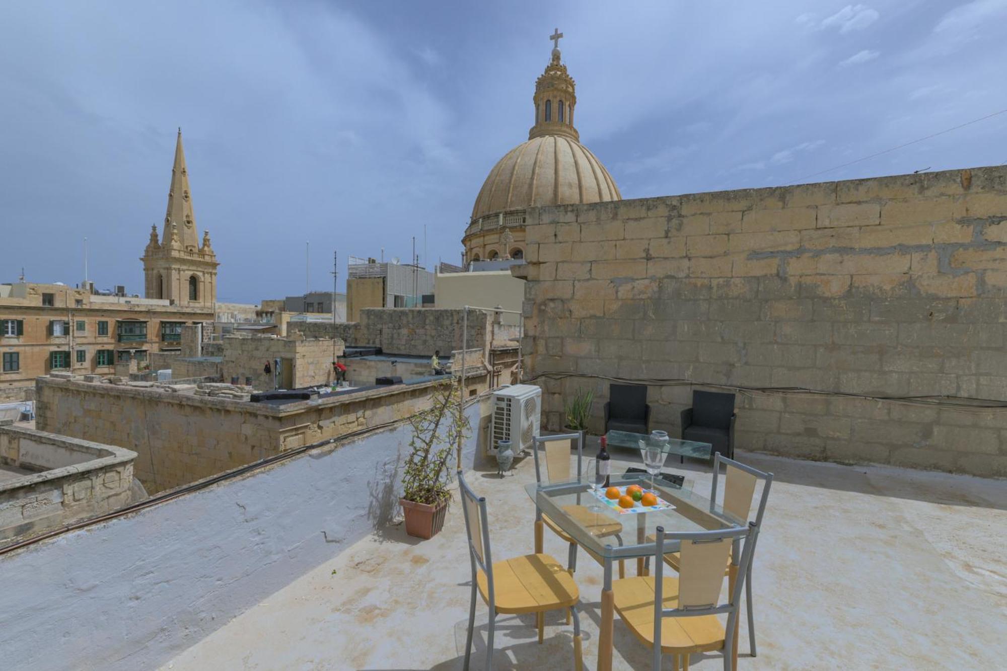 New Valletta City Centre Apartment With Terrace And Views * La Valette
